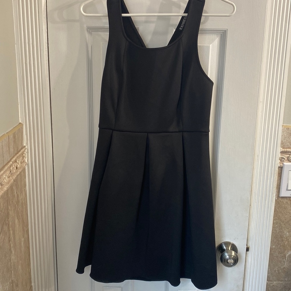 Criss cross back skater dress